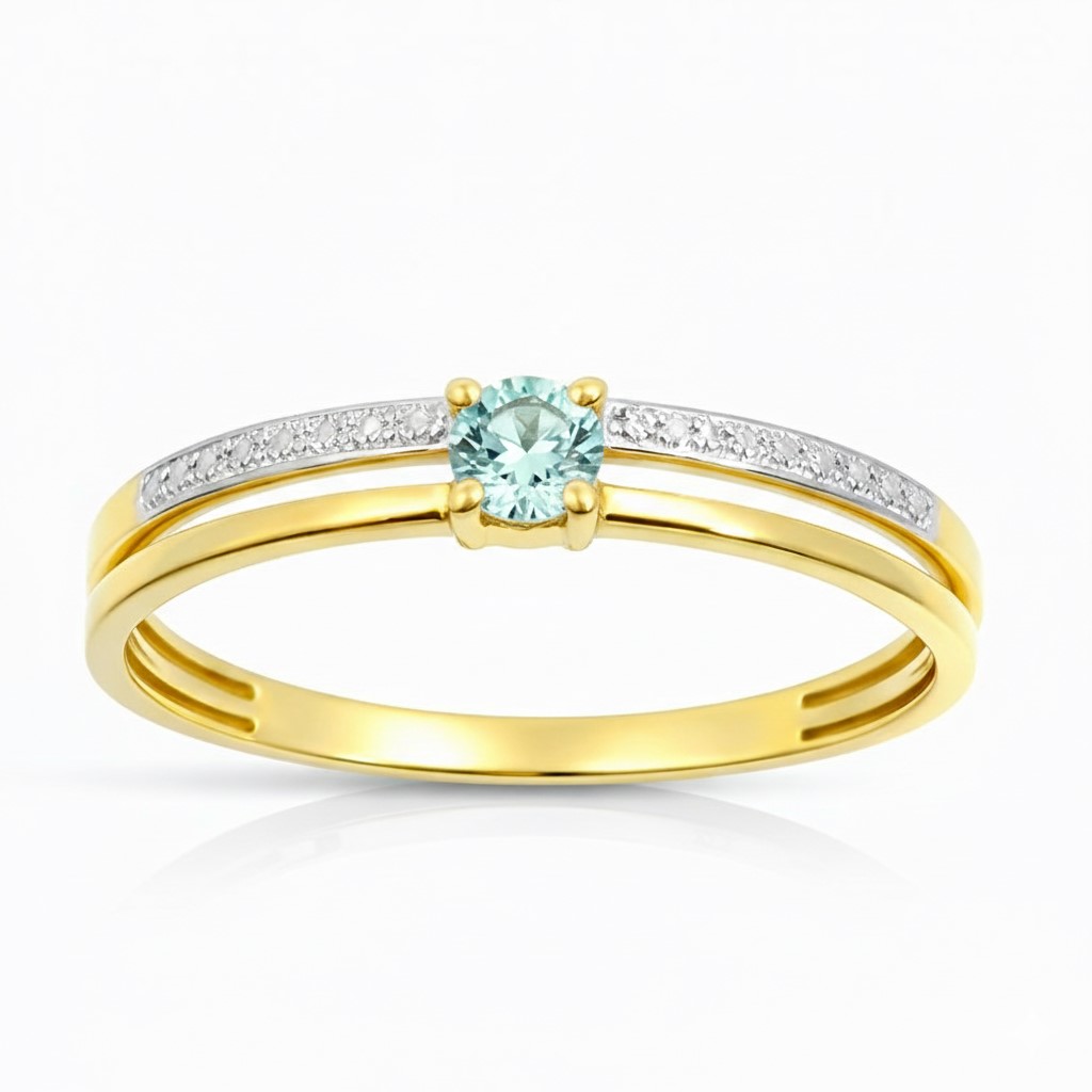 AQUAMARINE COLOR CZ RING.9 KARAT