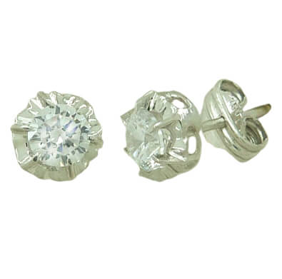 [1047B] 6MM WHITE GOLD STUD EARRINGS.